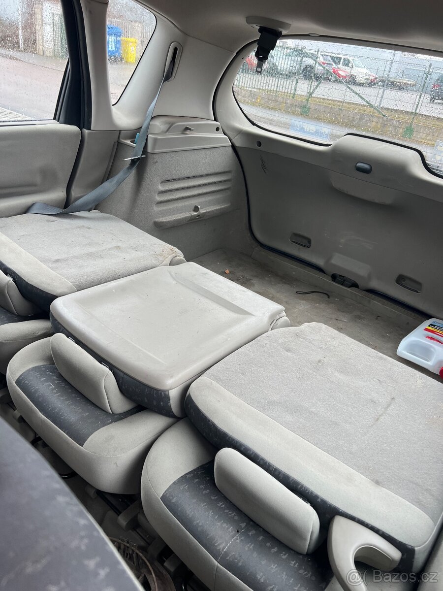 RENAULT SCENIC 1.6i 16V. Rok 2005. Klima, Isofix… - 11