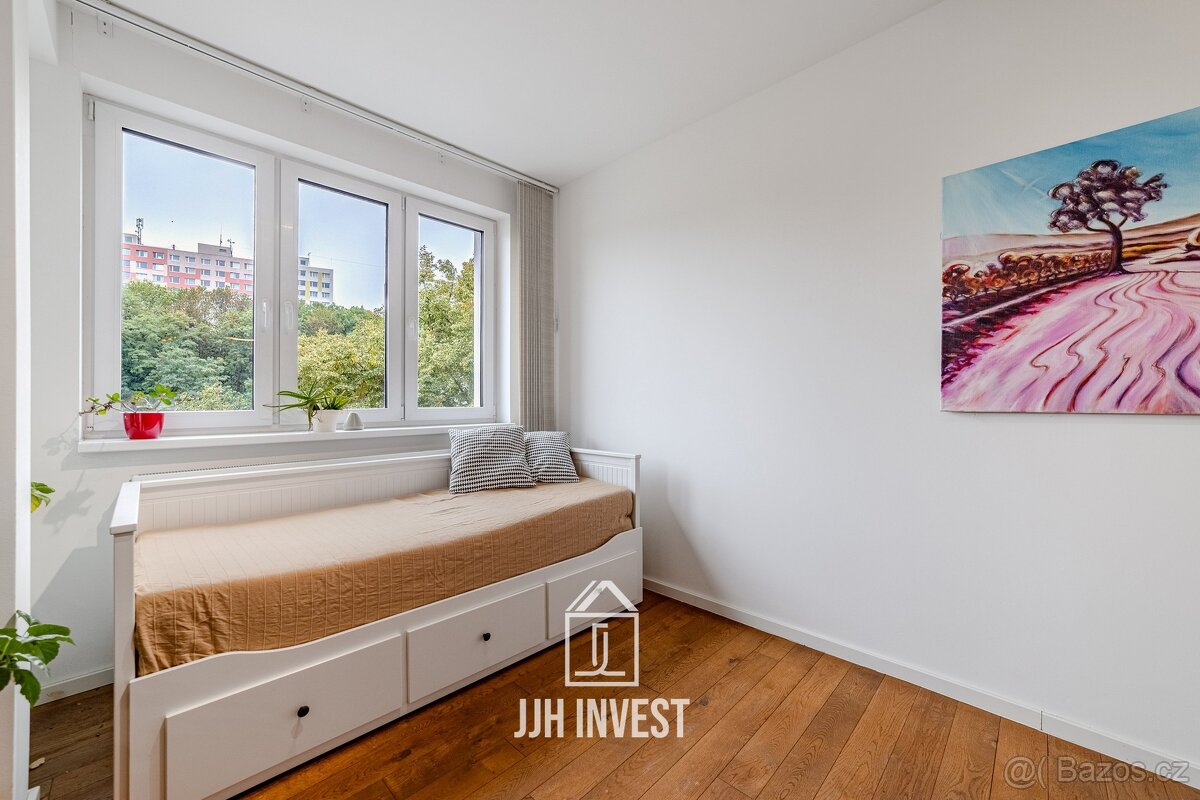 Prodej bytu 4+kk 138 m² + balkon 7,5 m², Praha - Michle - 11