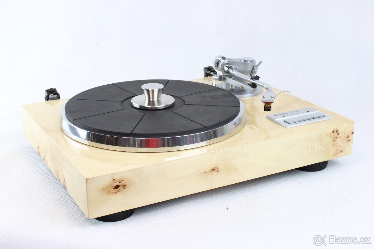 Gramofón YAMAHA YP-D9 - 11