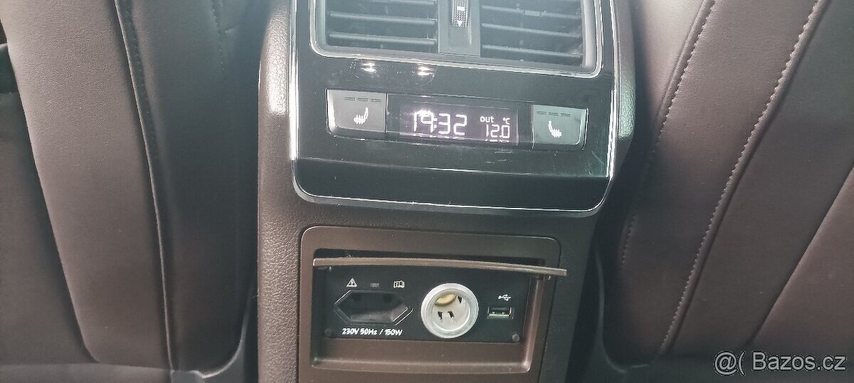 Škoda Superb L&K 2.0 tdi 6.manual 140kw - 11