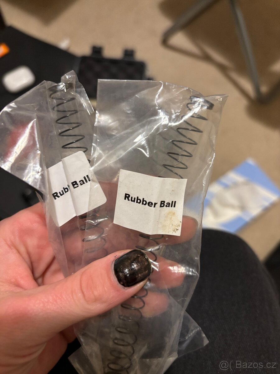 Taktická vesta + WADSN světlo + CO₂ zásobník set - 11