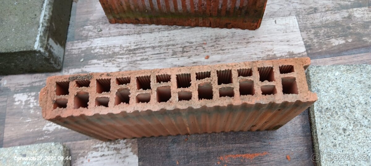 Prodám zbytky stavebního materiálu - 11