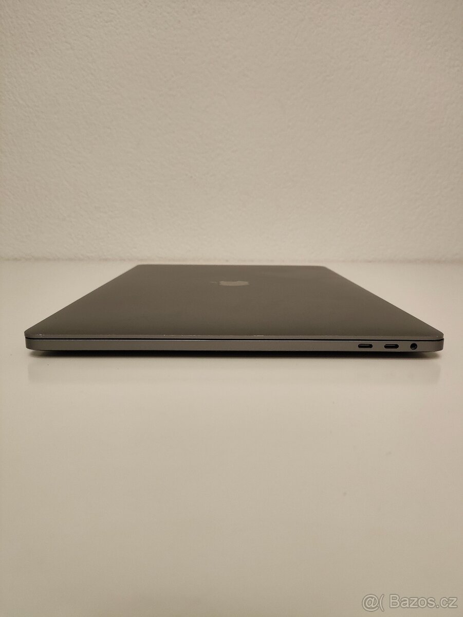 MacBook Pro 16" 2019 i7 2.6 GHz | 16 GB RAM | 512 GB SS - 11