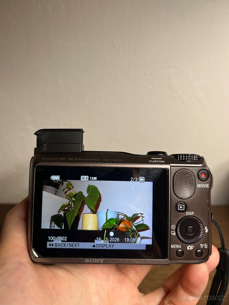 Sony Cybershot DSC-HC20V - 11