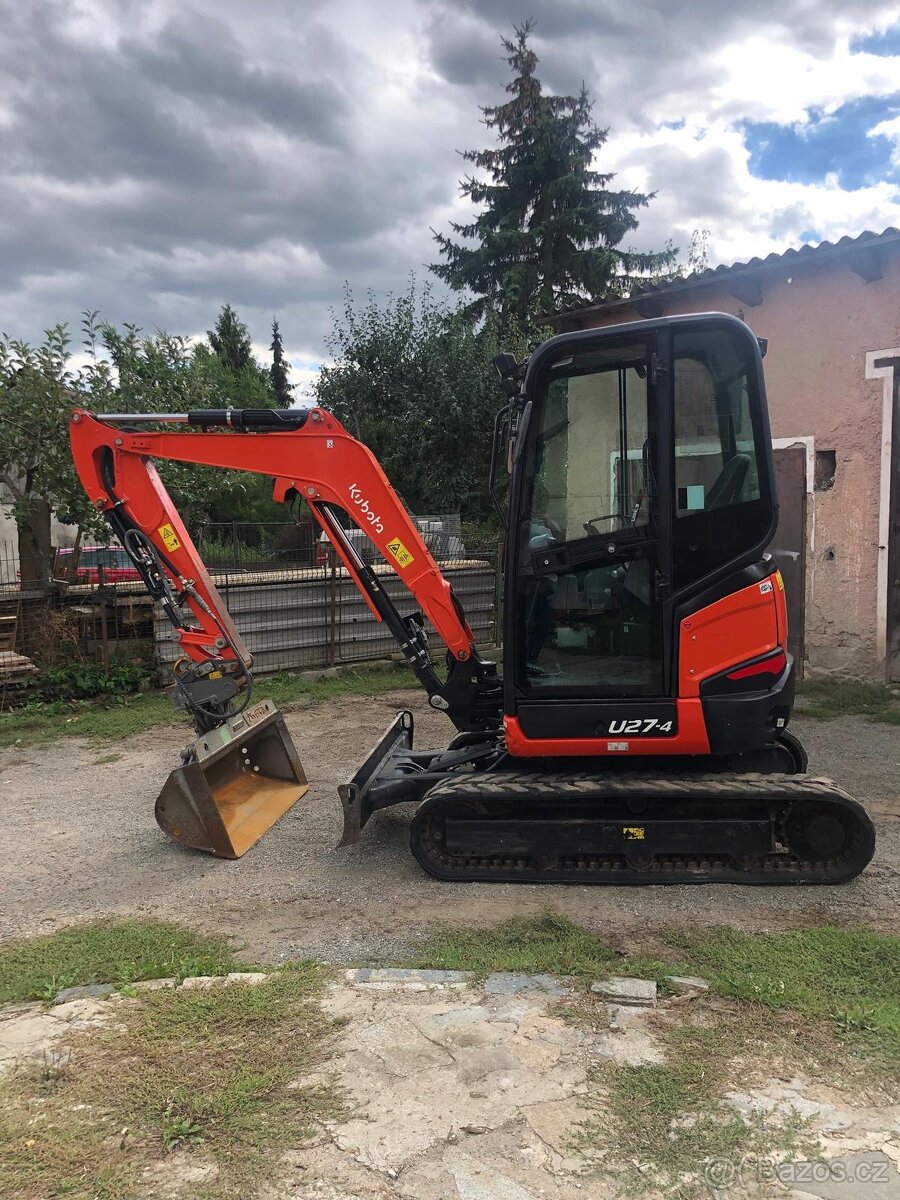 Pásový bagr Kubota U27 - 4 - 11