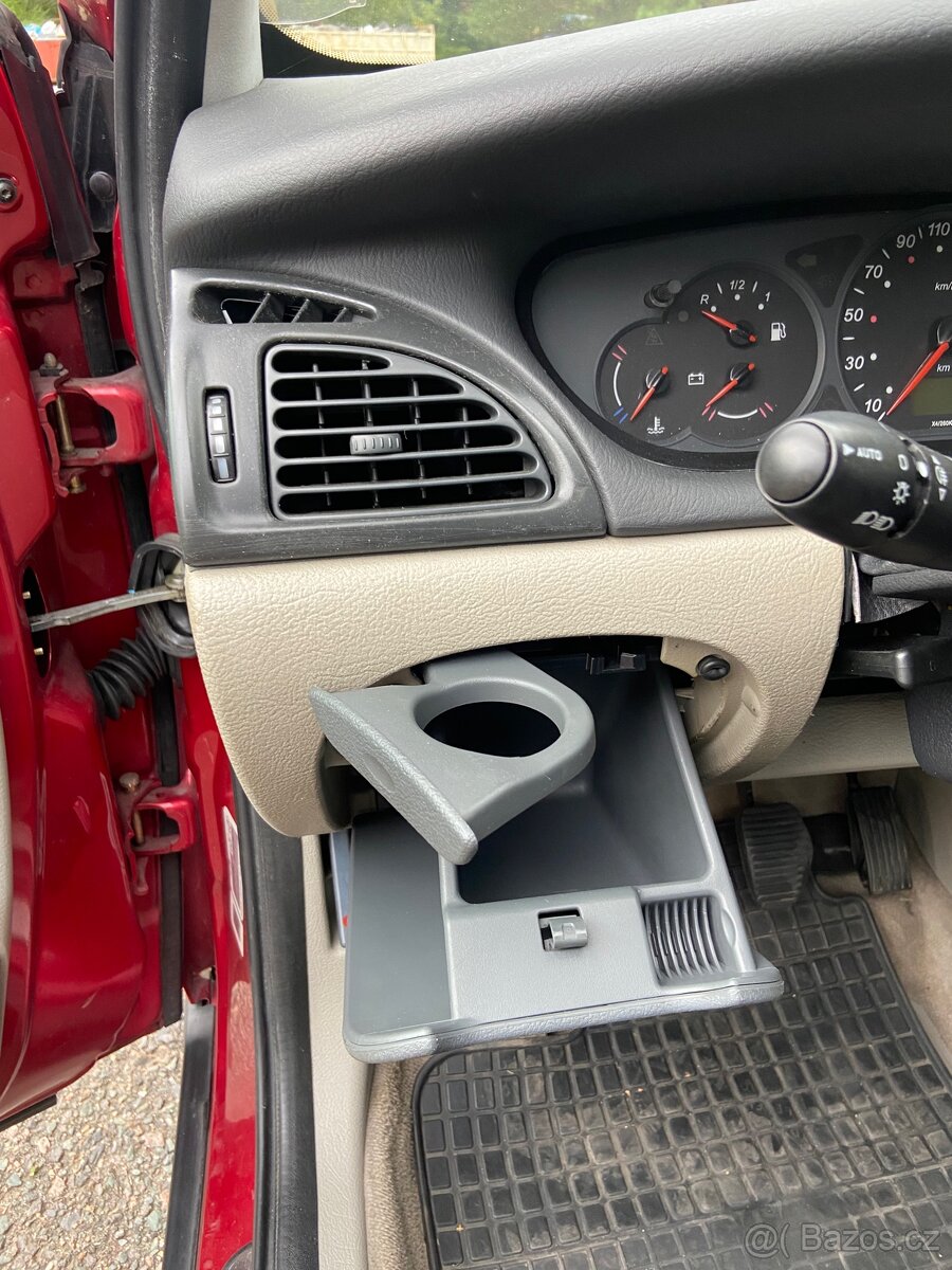 Citroen C5 2.2 HDI - 11