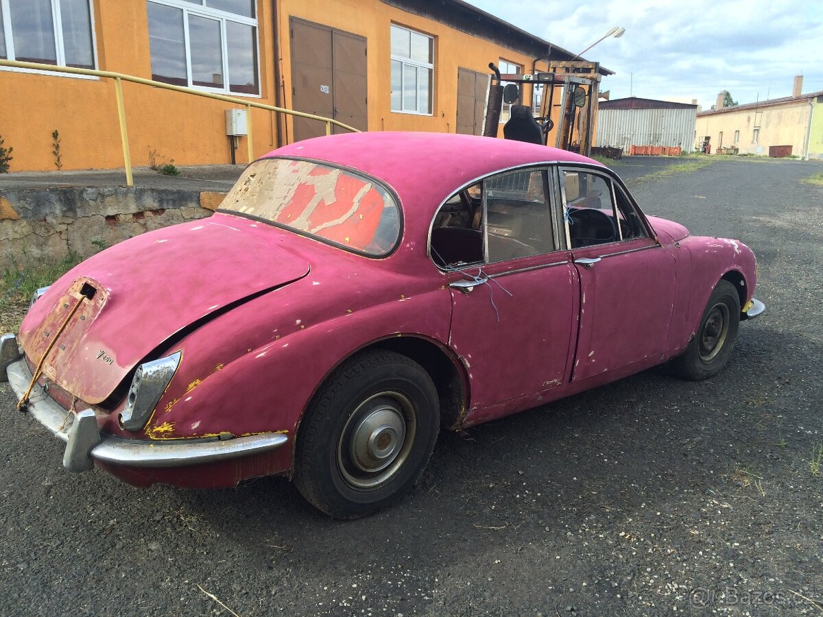 Daimler MK II na díly - 11