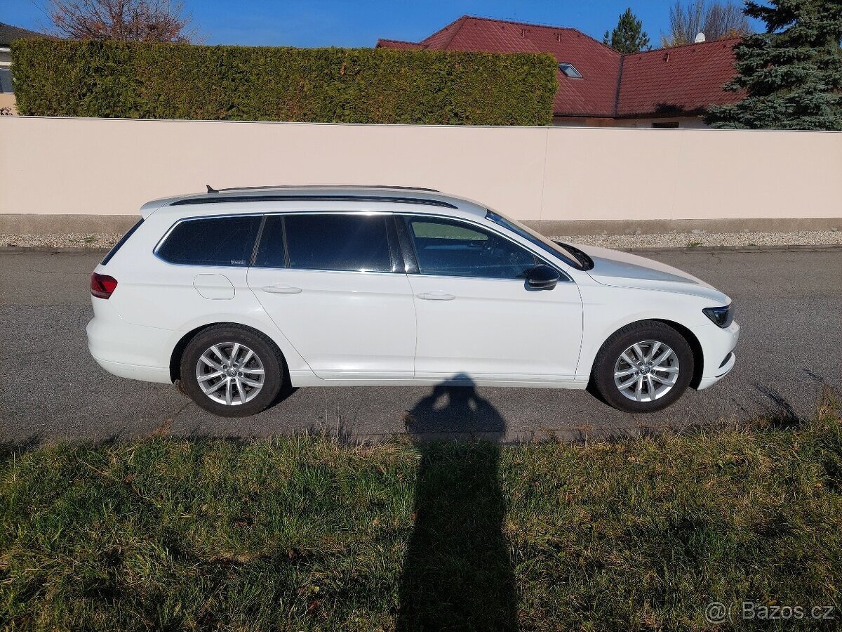 VW Passat B8 variant 1.6 TDI 88kw m.2017 - 11