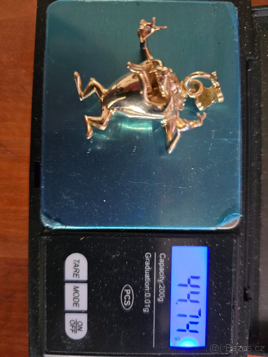 Zlatý přívěsek Looney toons Taz - 11