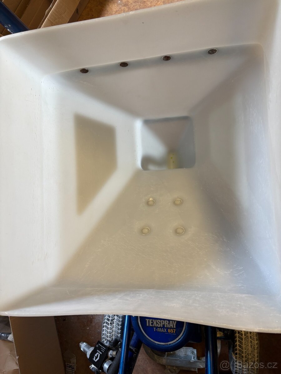 Stříkací zařízení GRACO T-MAX AIRLESS 657 - 11