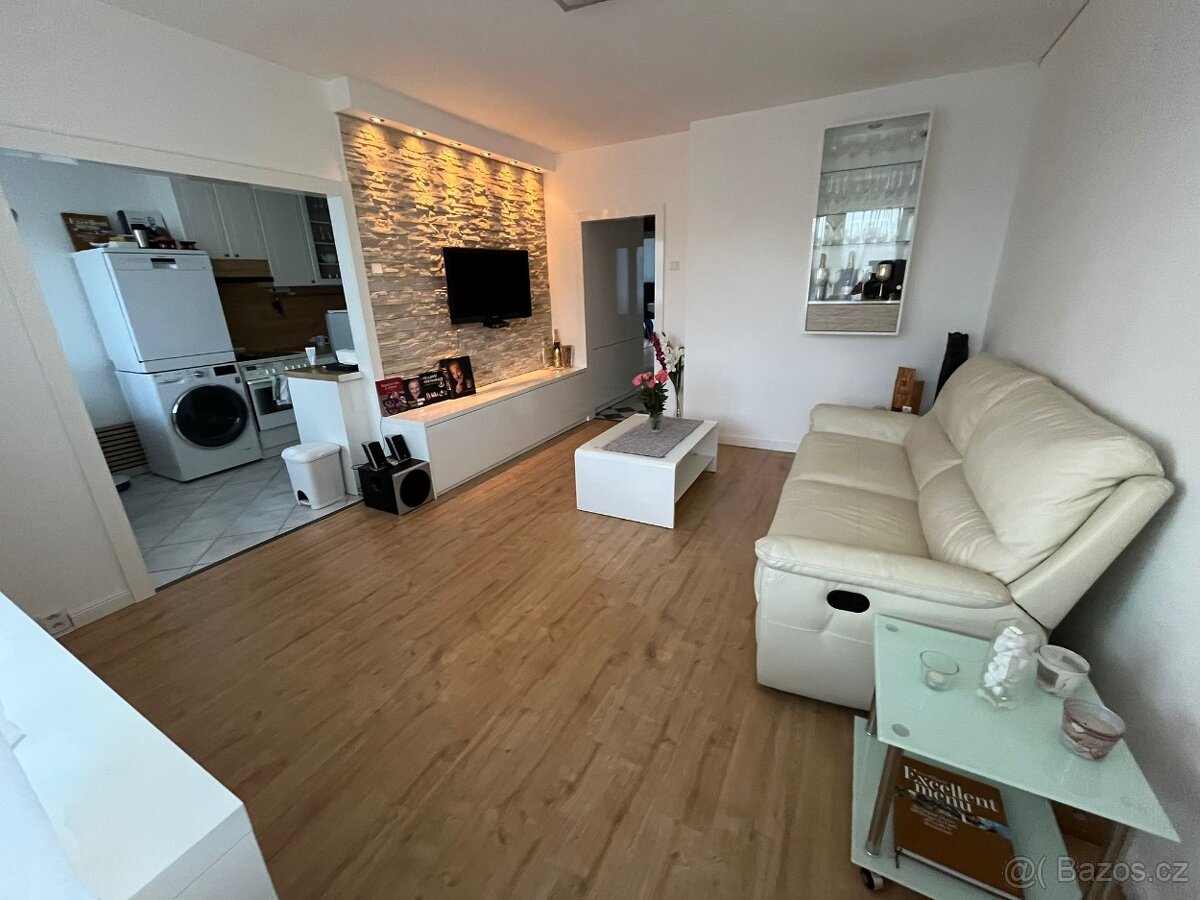 Prodám byt 3+1 Bohnice 74m² v OV - 11