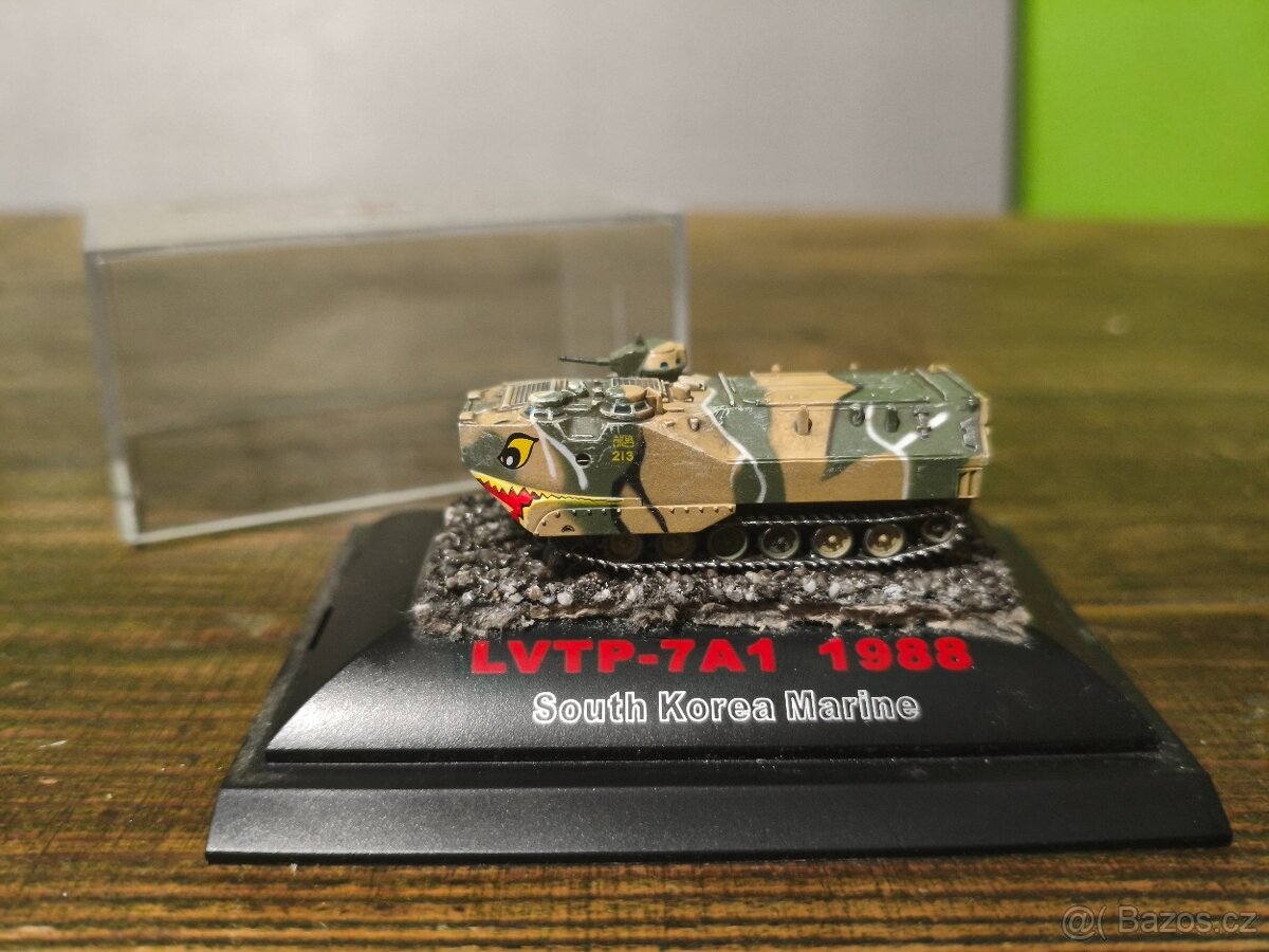 Vojenské modely 1/84 - 11