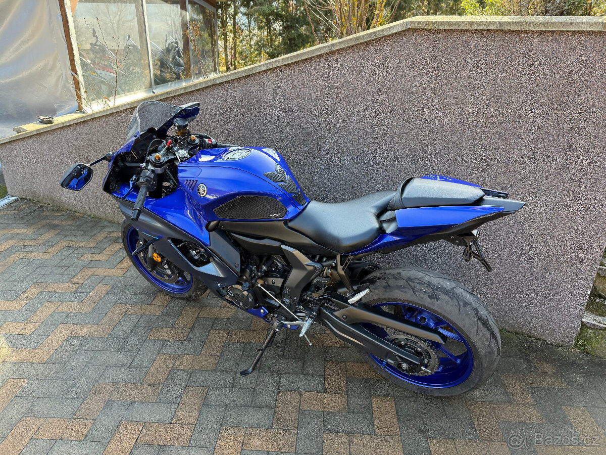 Yamaha R7 2022 35kW - 11