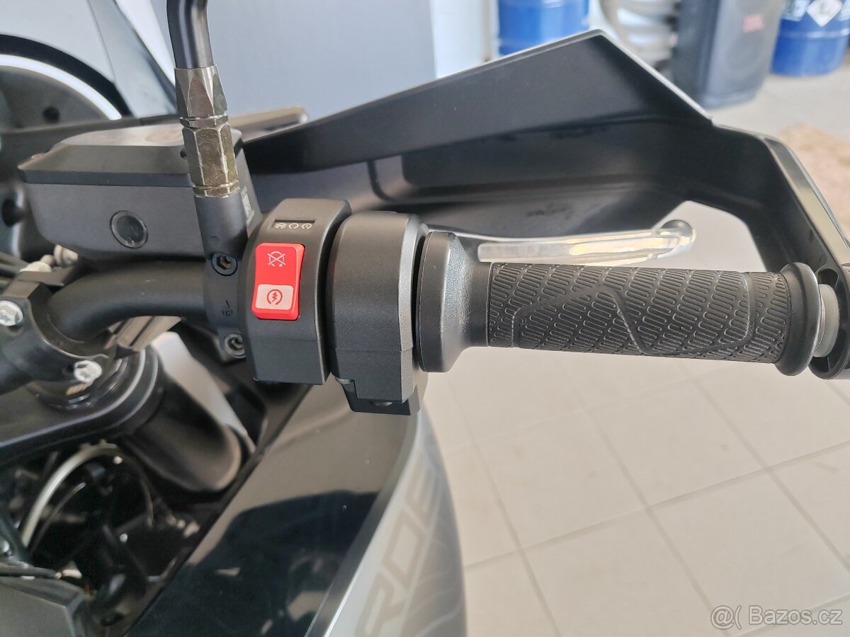 Husqvarna 901 Norden - 11