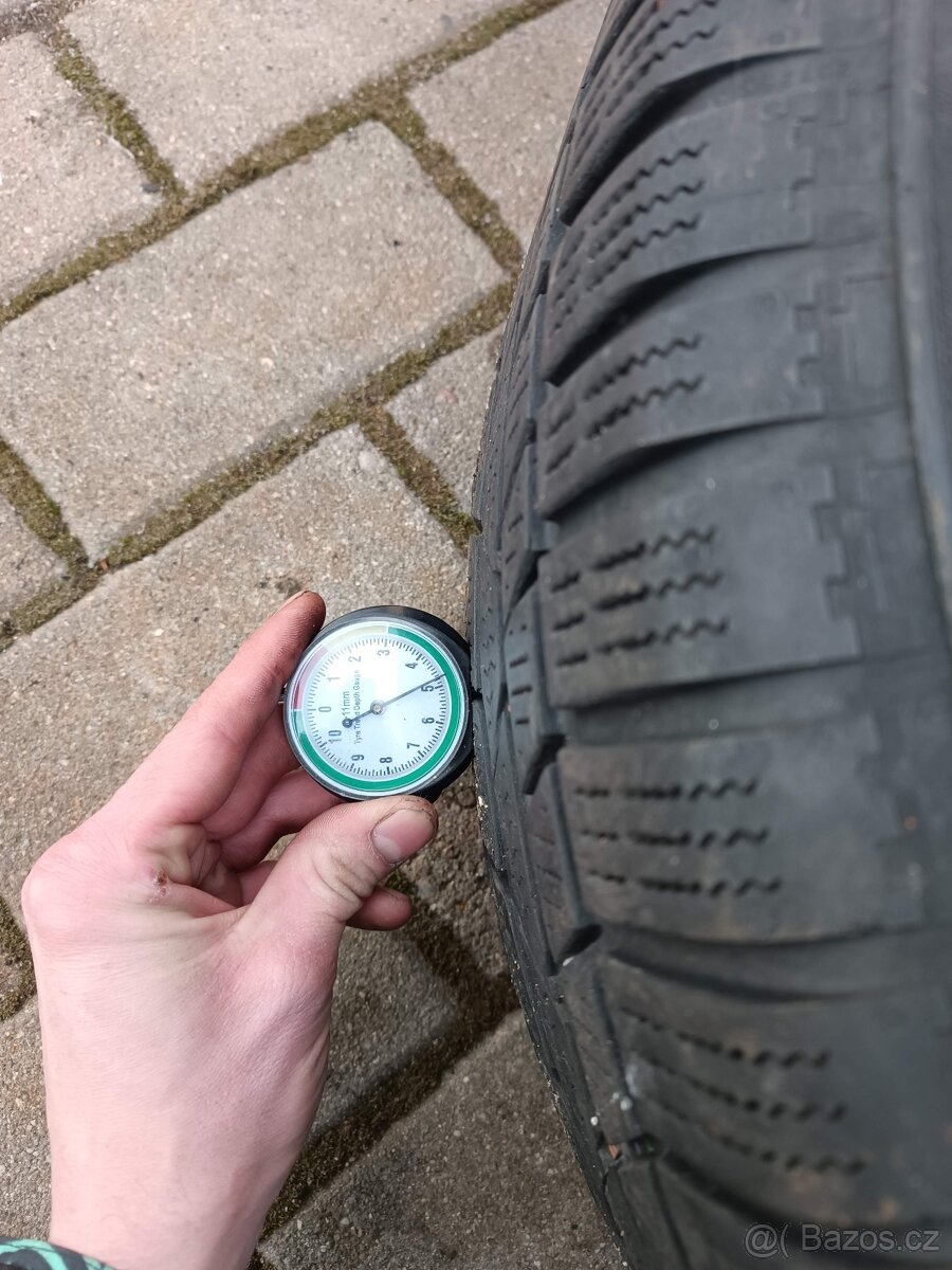 469. Zimní sada Ford 235/60 R16 s TPMS - 11