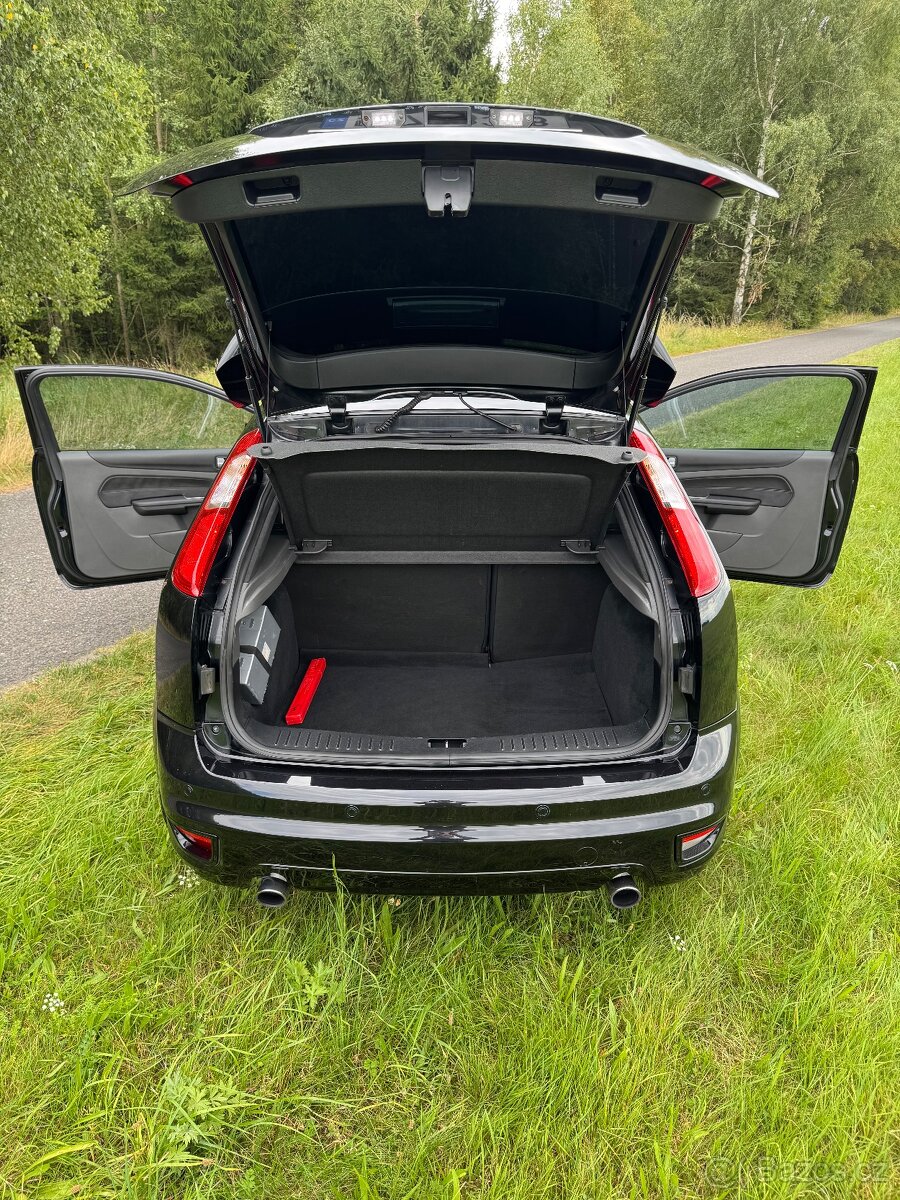 Ford Focus ST 2.5 Turbo 225 | Recaro - 11