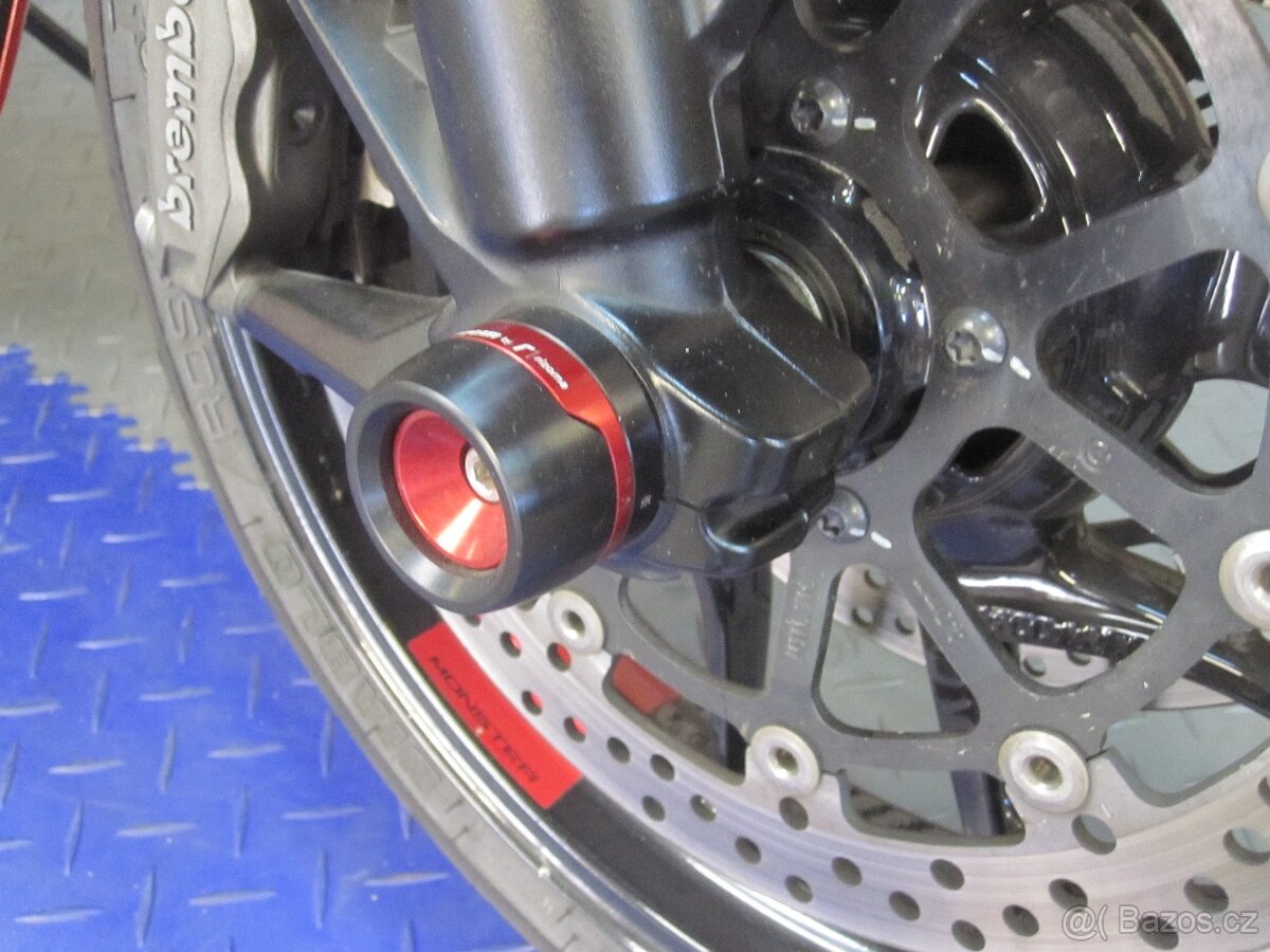 Ducati Monster 937 - 11