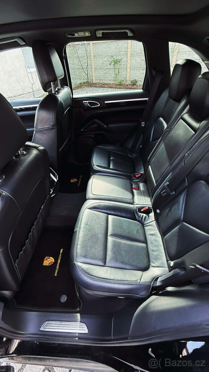 Porsche Cayenne - 11
