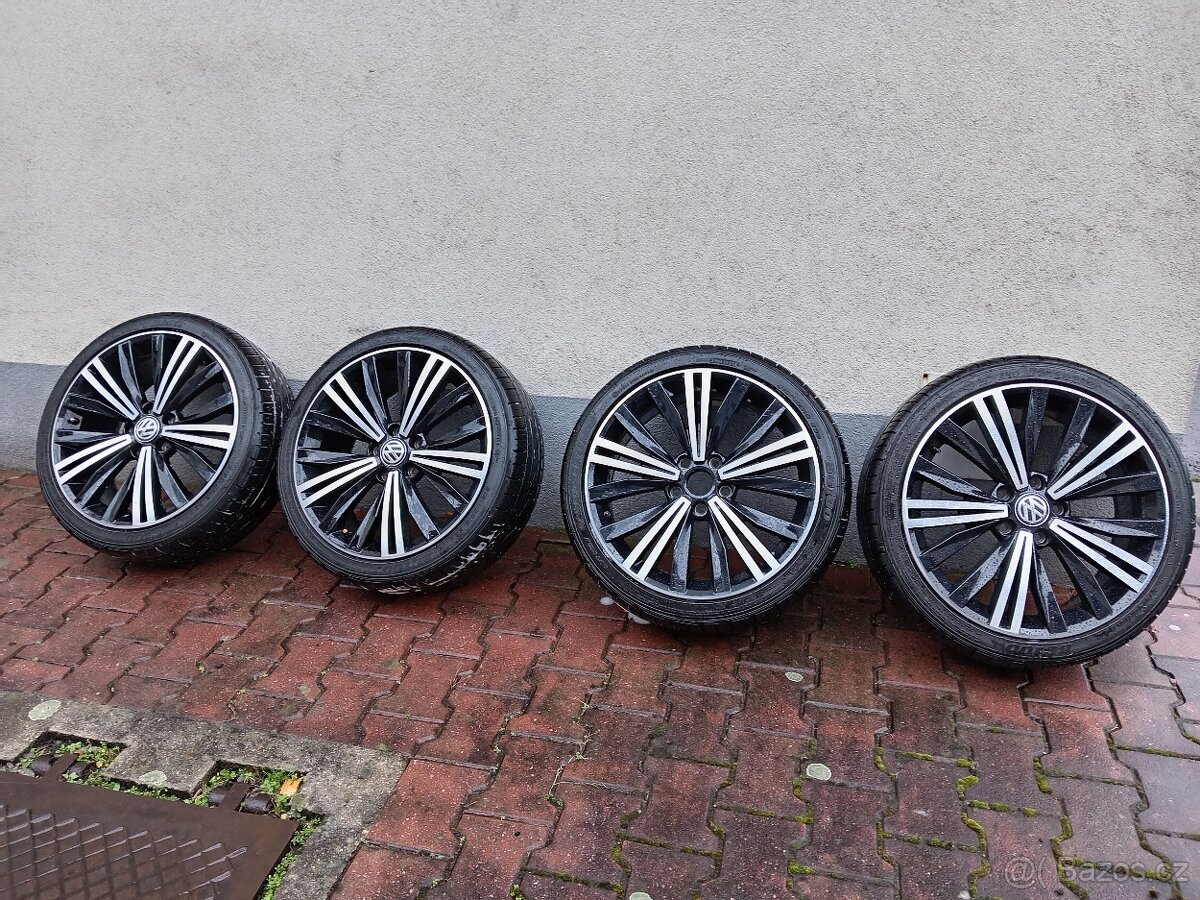 Originál ALU kola VW Škoda R18 + letní pneu - 11