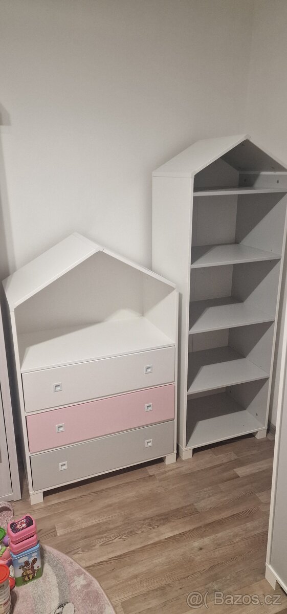 Domečkové skříně - 11