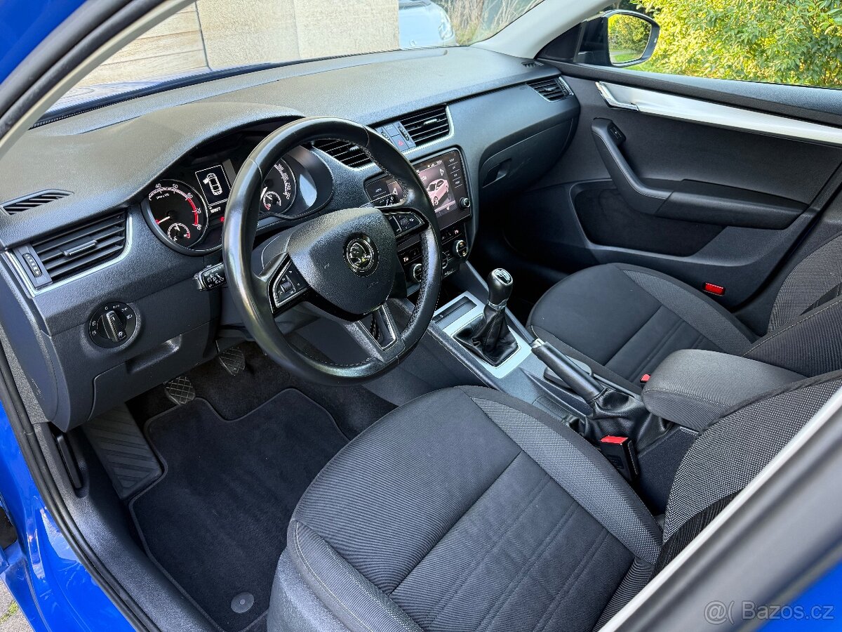 Škoda Octavia 1.5TSi 110kW, ČR, 2020, 1.maj, Aut.klima - 11