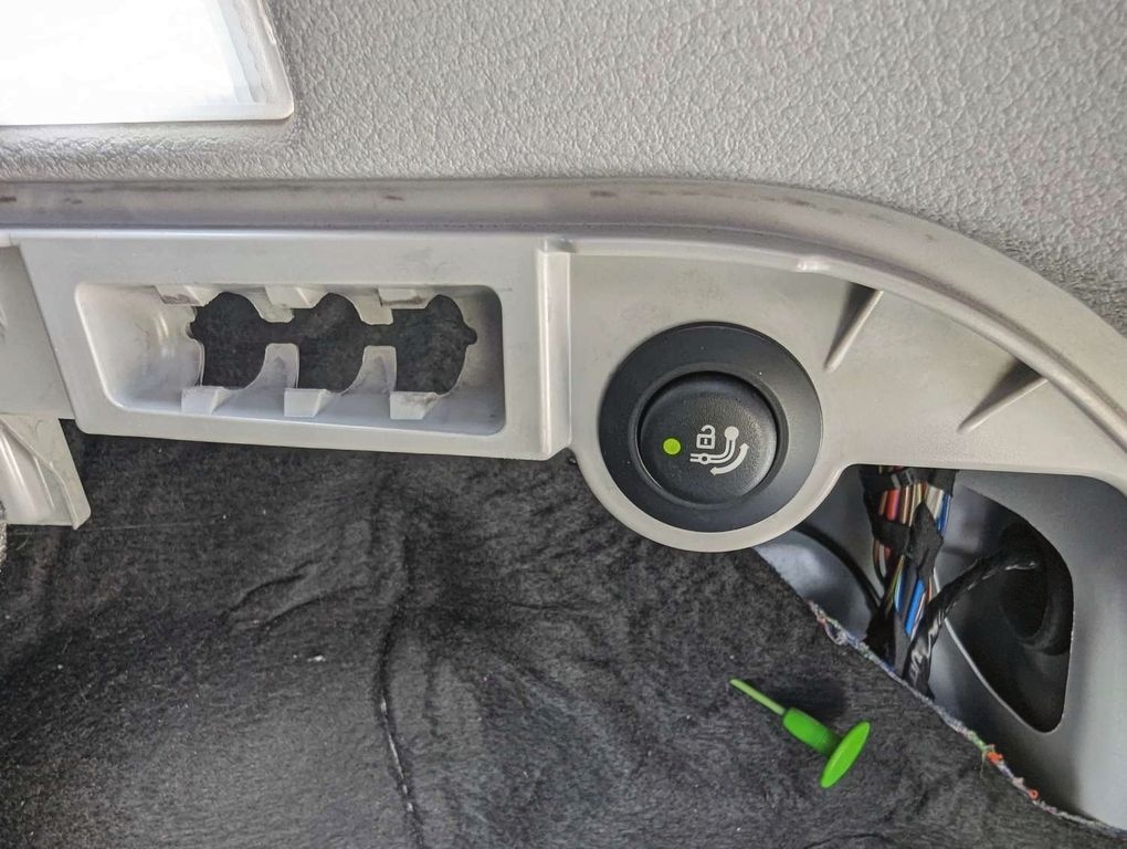 X3, 133tis.km, původ ČR, Webasto - 11