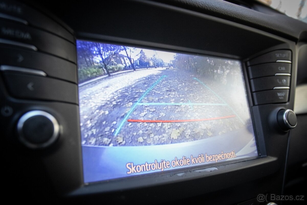 TOYOTA AVENSIS Combi 2.0 105kW 2017 - 11