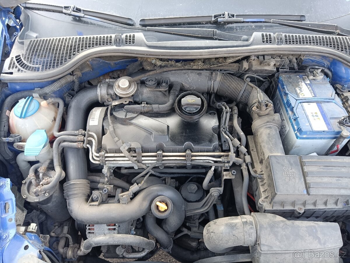 Škoda Octavia 2 díly - 11