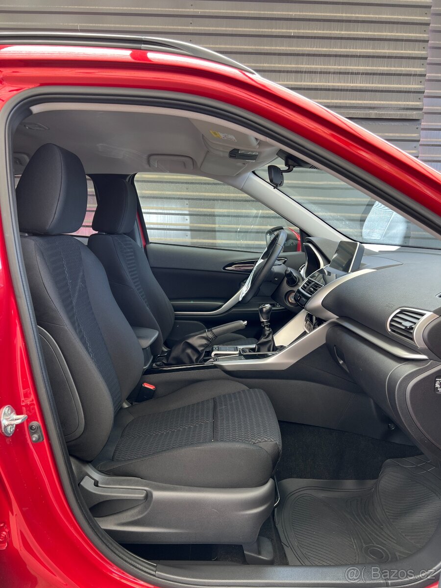 Mitsubishi Eclipse Cross 120 kW, 1.5 T-MIVEC, KAMERA, ASISTE - 11