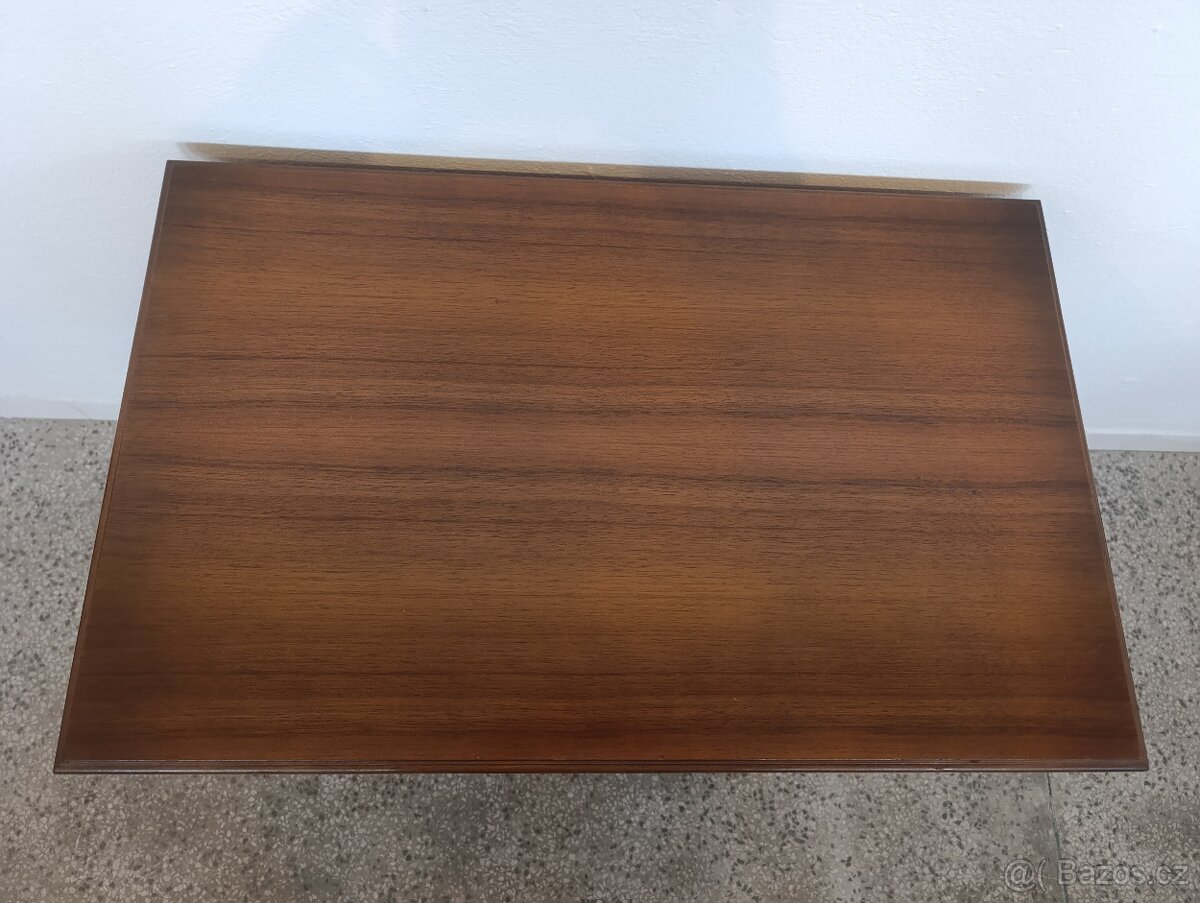 Rustikální konzolový stolek, nábytek z masívu, pojízdný - 11