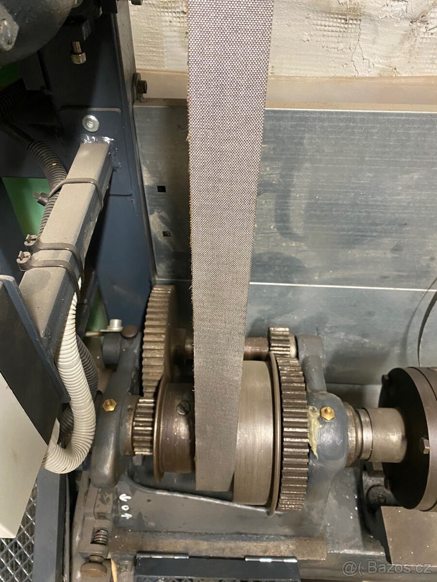 Starší soustruh - 11