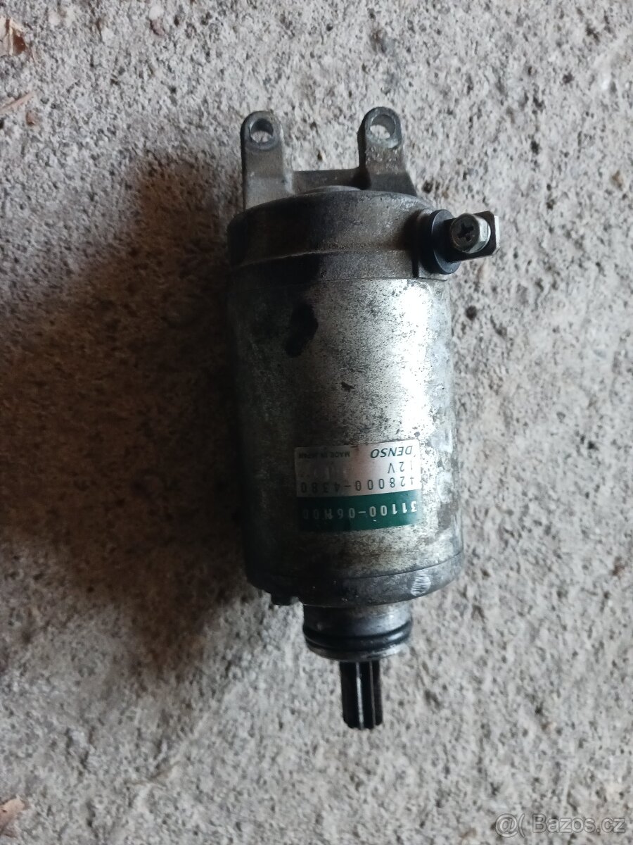 Díly Suzuki Burgman 2001 - 11