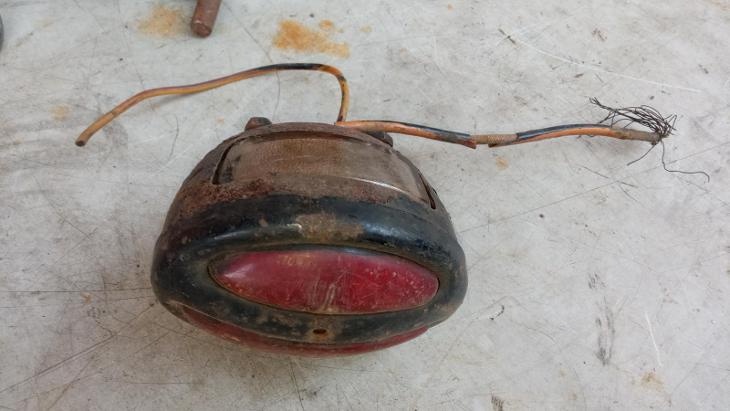 Díly na Zetor 25 - 11