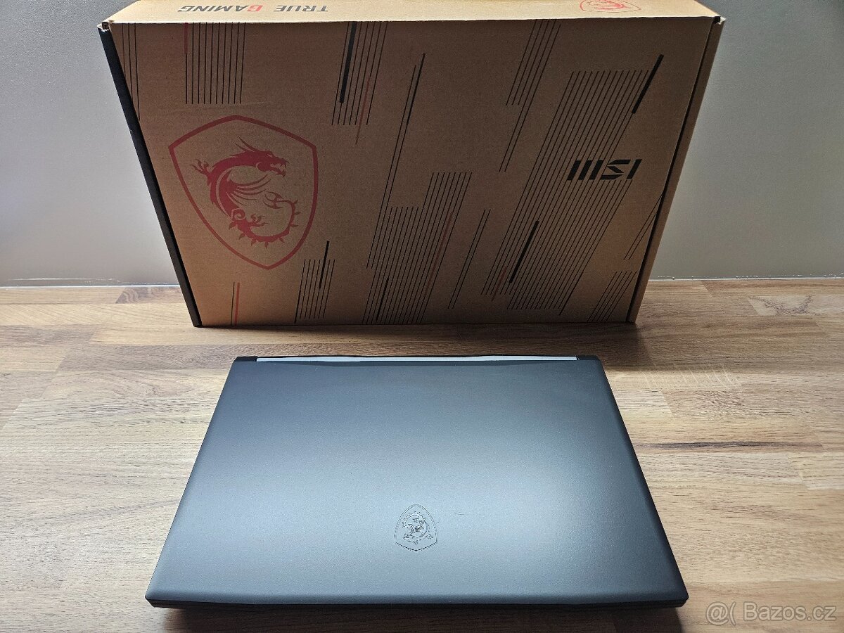 17,3 144HZ_MSI KATANA 17_i5-12450H_16GB_1TB_RTX 3050 4GB - 11