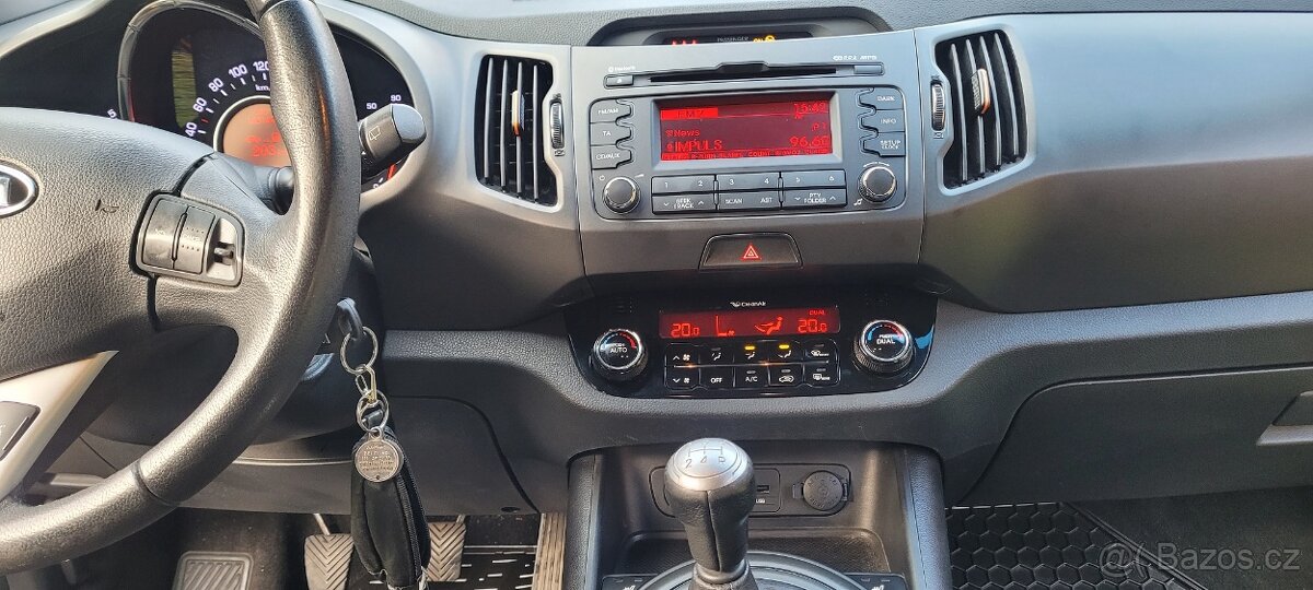 KIA SPORTAGE 2.0CVVT 4x4 COMFORT - 11