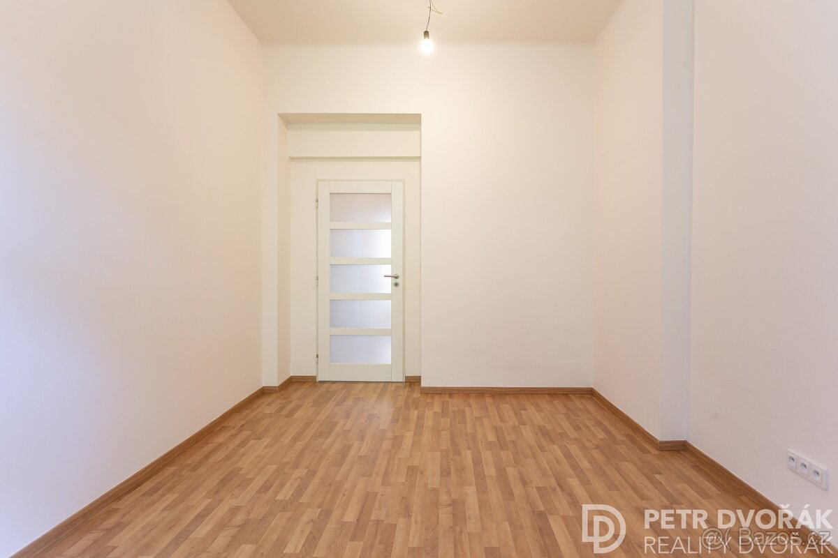 Pronájem bytu 2+kk 49 m², Bořivojova, Praha 3 - Žižkov - 11