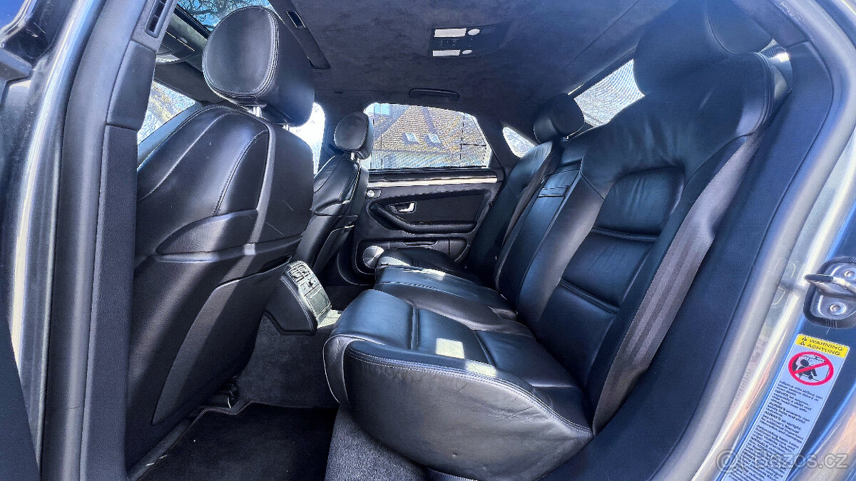 Vůz na náhradní díly Audi S8 D3 4E sedan 2007 BSM HPK LZ7S - 11