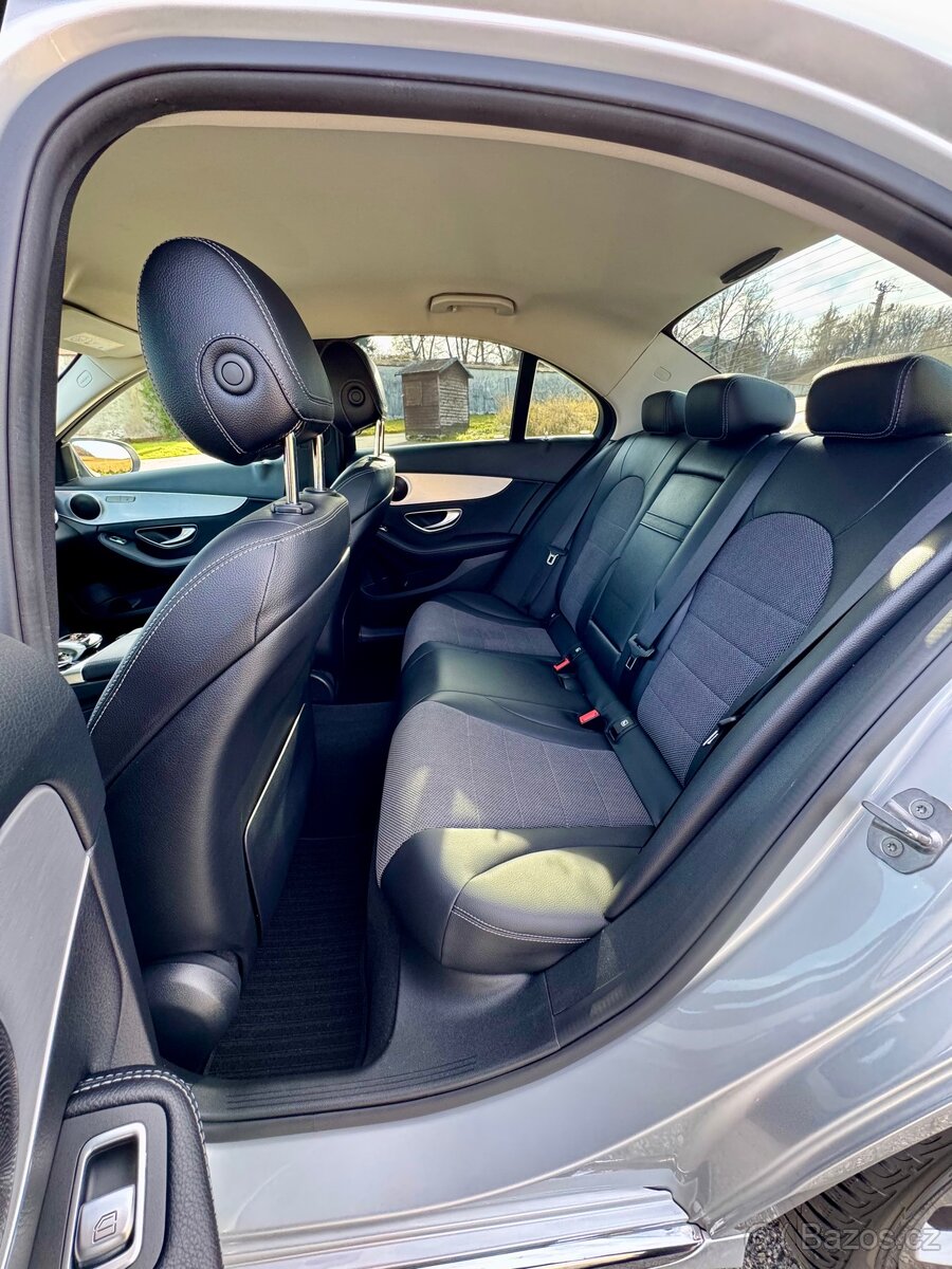 Mercedes-Benz C180 - 11