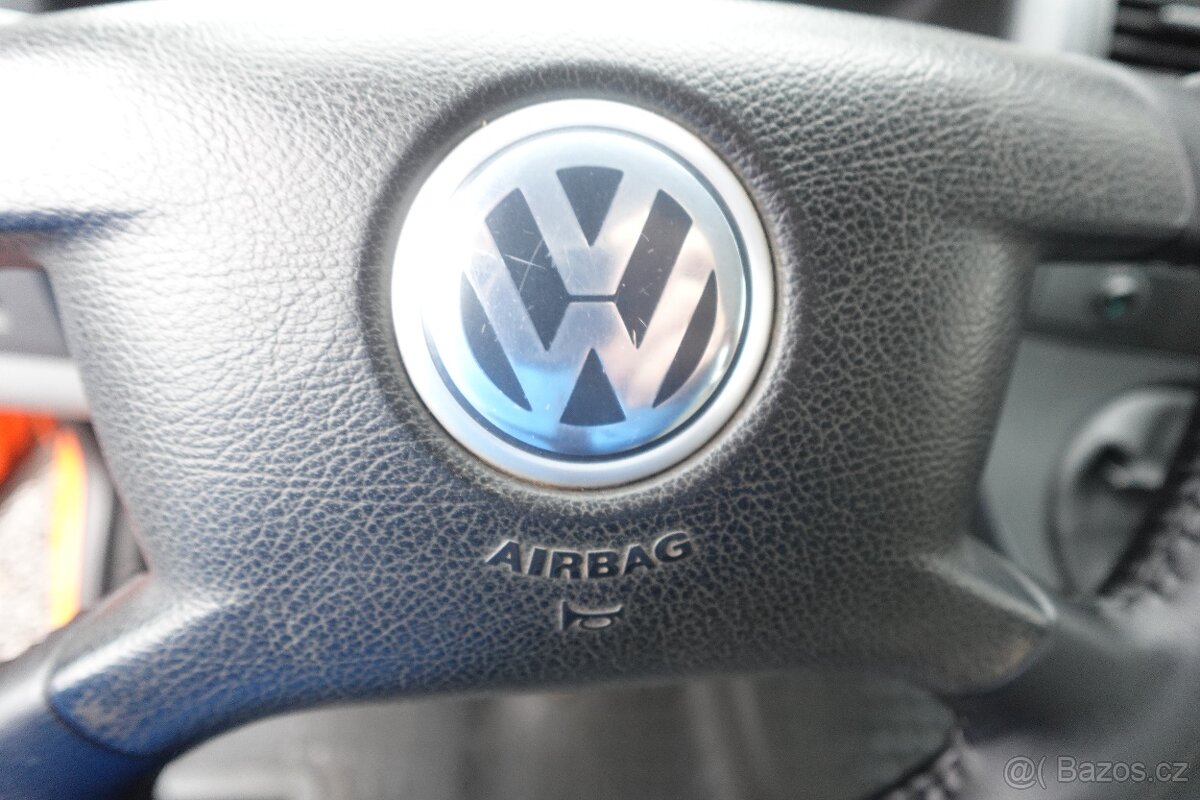 VW TRANSPORTER VALNÍK 1.9TDI KLIMA SERVISKA - 11