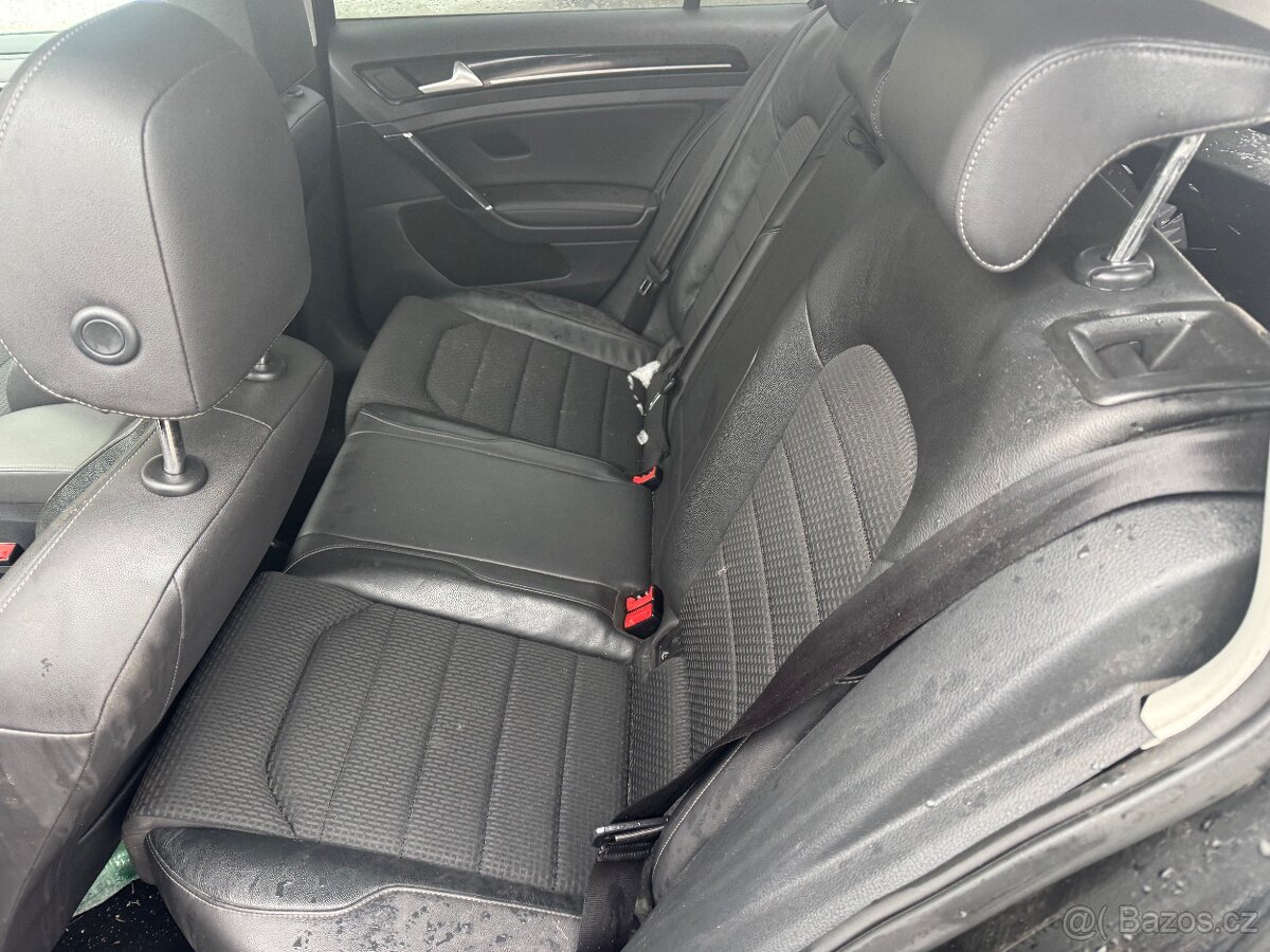 Prodám náhradní díly na ve golf 7 - 11