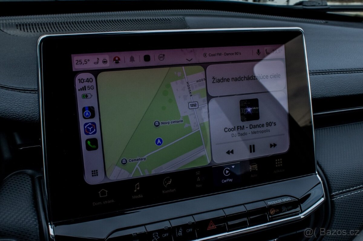 Jeep Compass 1.5 e-Hybrid Night Eagle II / NELAKOVANÉ - 11