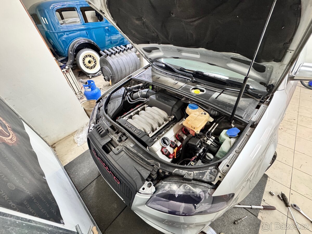 Audi s4 b7 4.2 253kw - 11