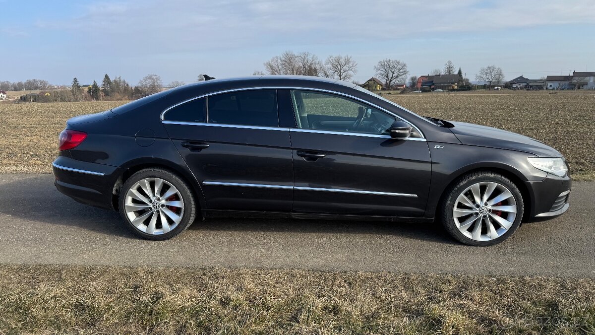VW Passat CC - 11