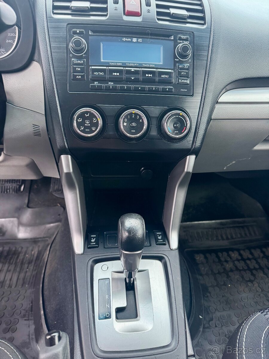 Subaru Forester, BENZÍN, 2015, Automat, Nová STK - 11
