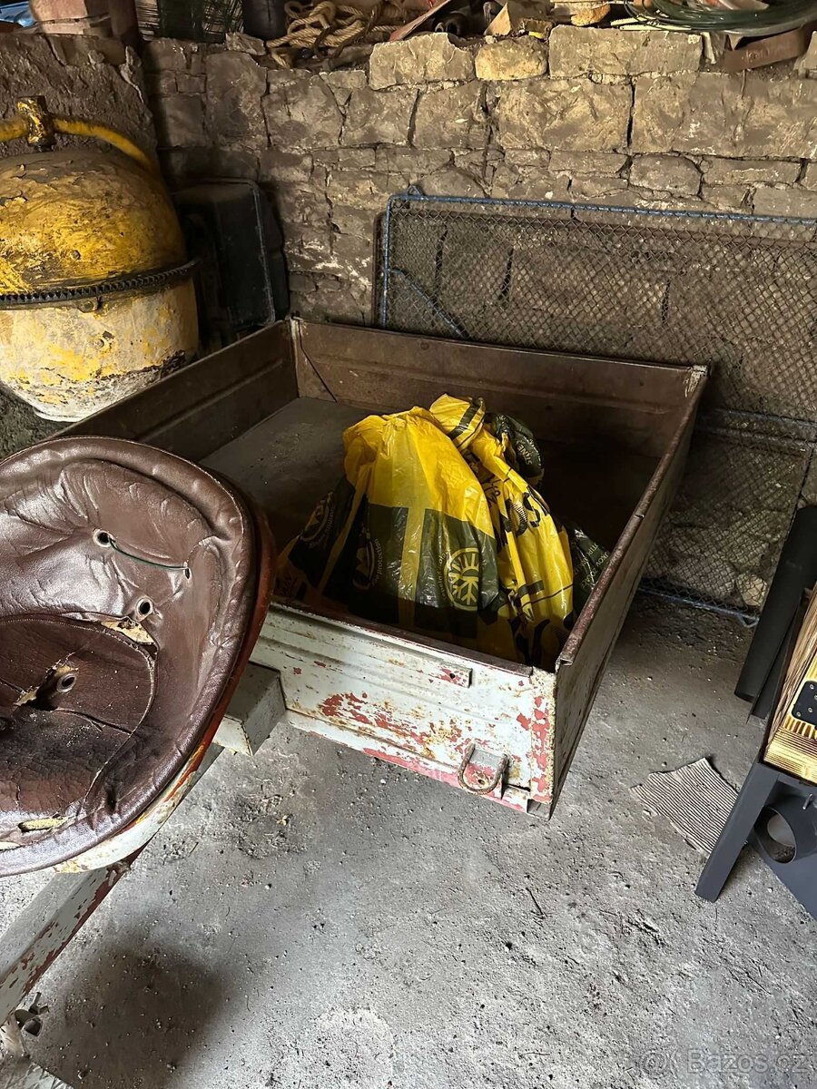 Malotraktor TJ-5 s valníkem - 11