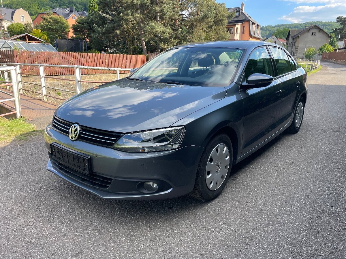 Volkswagen Jetta 1,2 TSi 77kW COMFORTLINE - 11