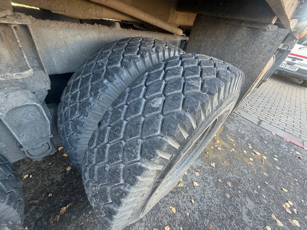 Tatra 815 T3 6x6 sklápěčka - 11