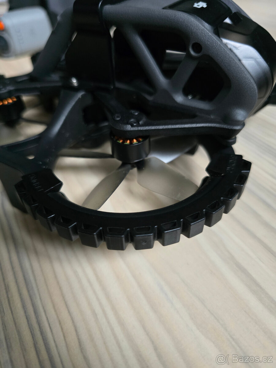 DJI Avata Explorer Combo (Goggles Integra + RC Motion 2) - 11