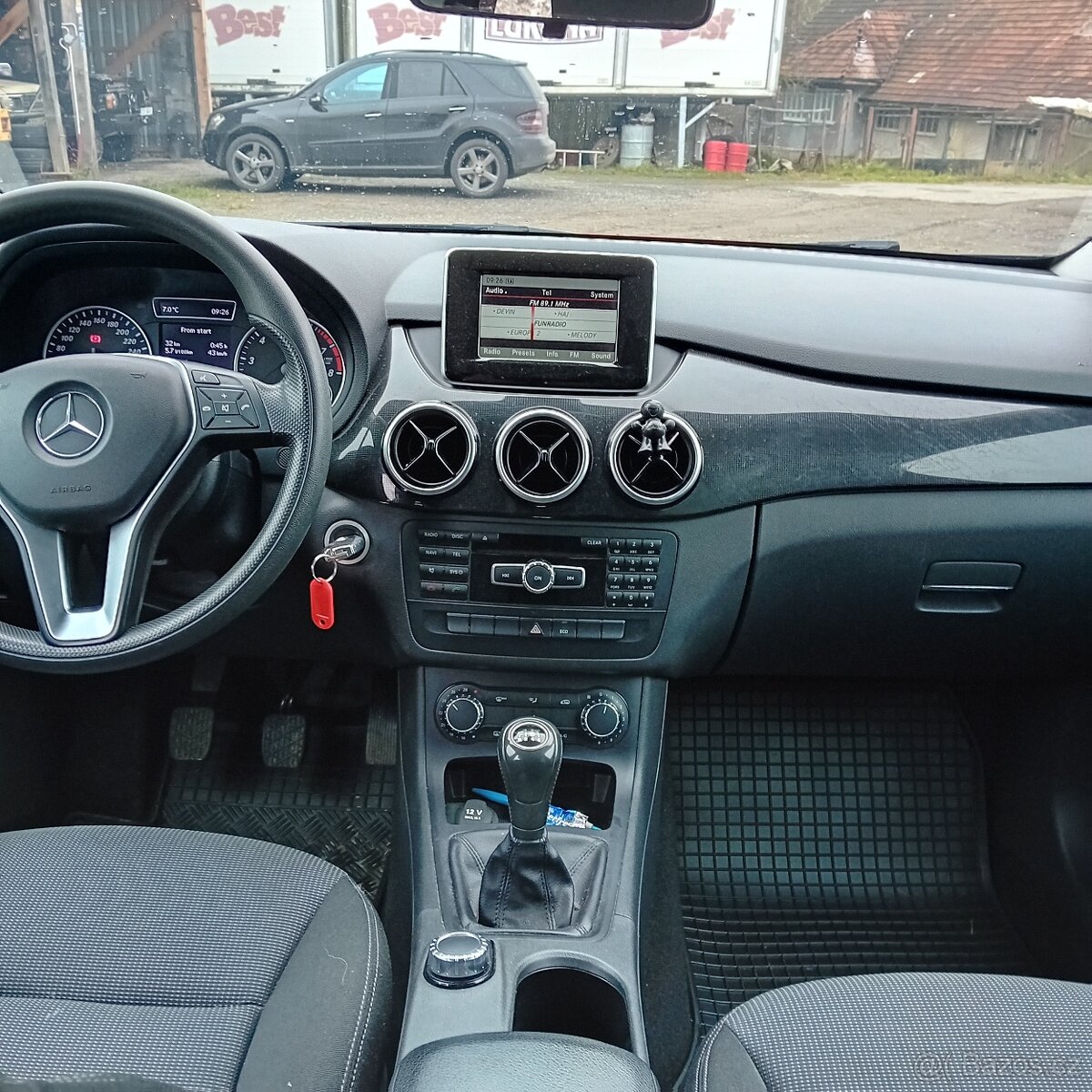 Mercedes W 246 B 180, r.v. 8/2012 - 11