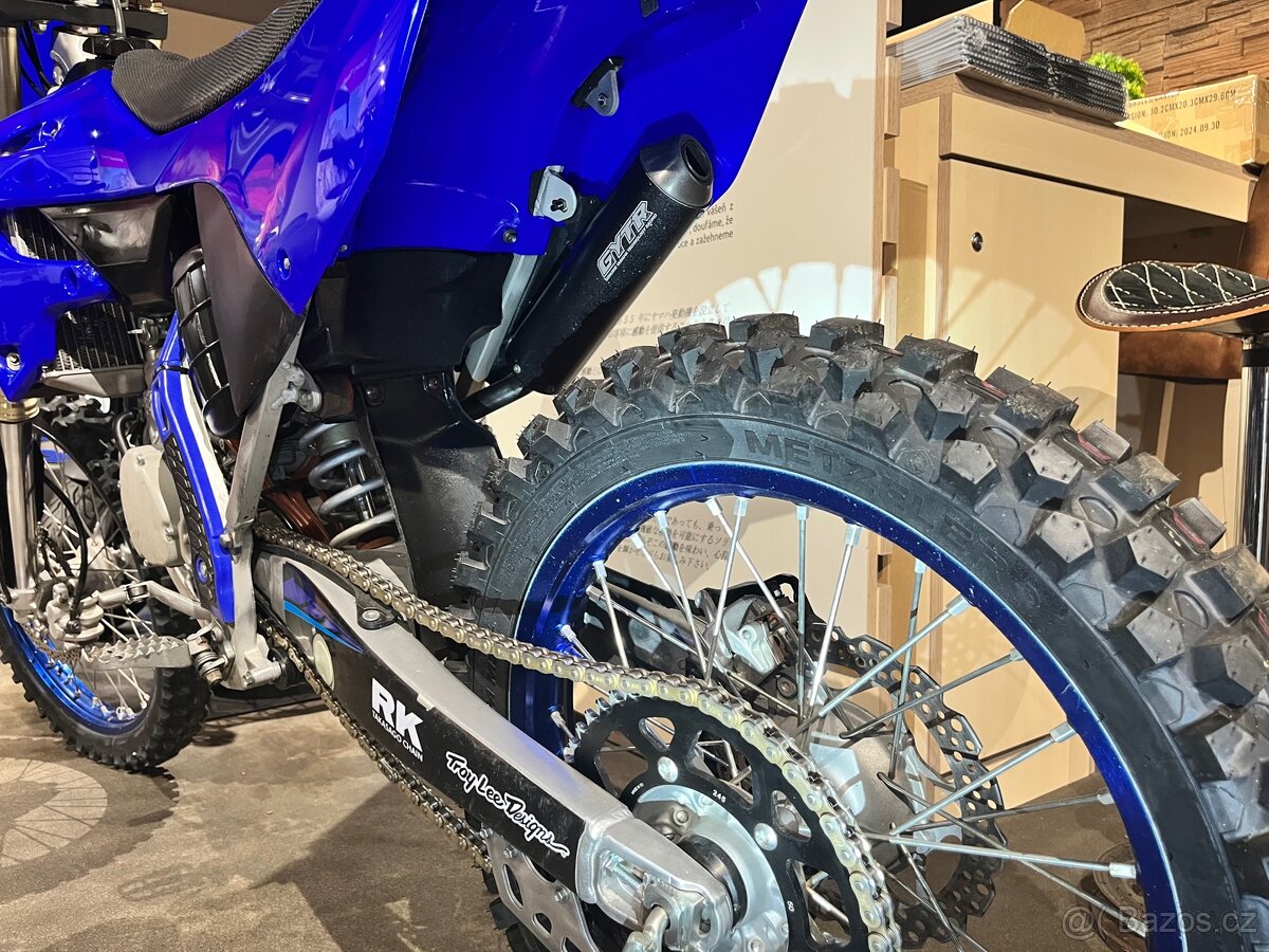 Yamaha YZ 125 2023 - 11